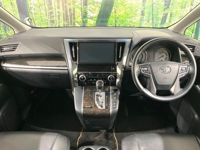 TOYOTA ALPHARD 2017 Image 31