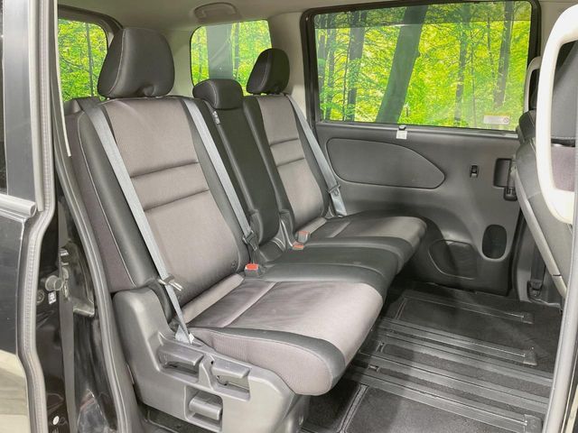 NISSAN SERENA  S-HYBRID 2017 Image 31