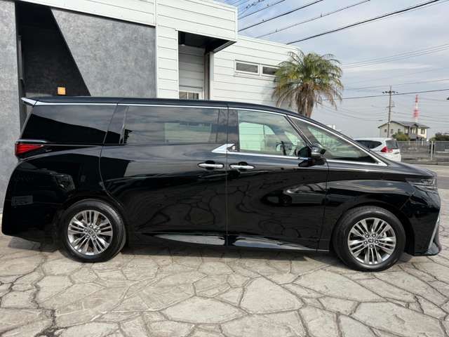 TOYOTA ALPHARD HYBRID 2024 Image 31