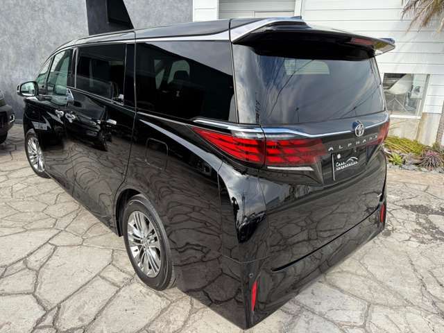 TOYOTA ALPHARD HYBRID 2024 Image 31