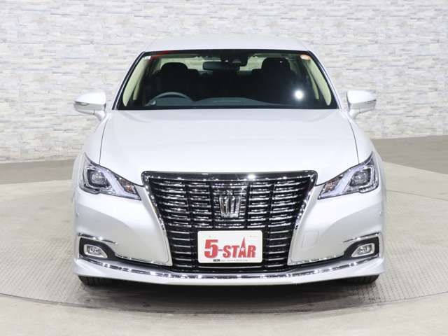 TOYOTA CROWN SEDAN 2017 Image 31