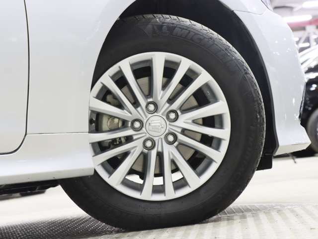 TOYOTA CROWN SEDAN 2017 Image 31