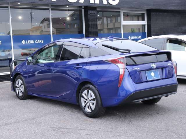 TOYOTA PRIUS 2016 Image 31