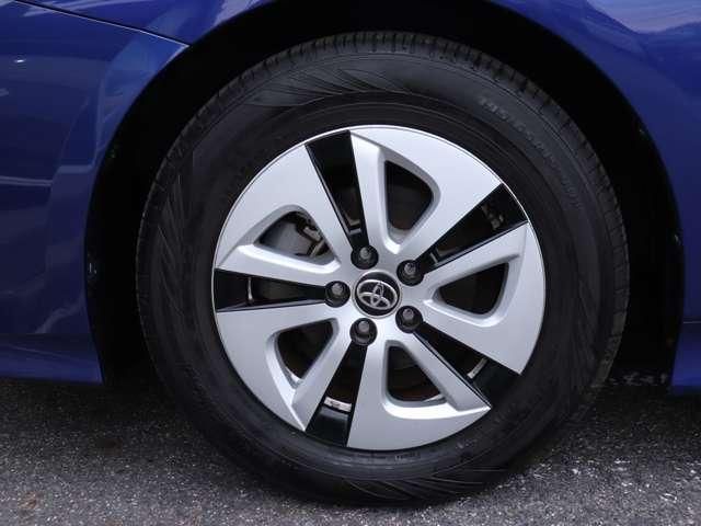 TOYOTA PRIUS 2016 Image 31