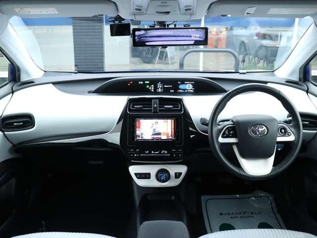 TOYOTA PRIUS 2016 Image 31