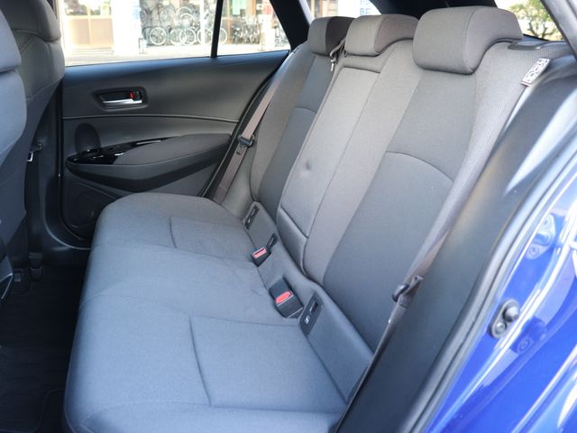 TOYOTA COROLLA TOURING HYBR 2019 Image 31