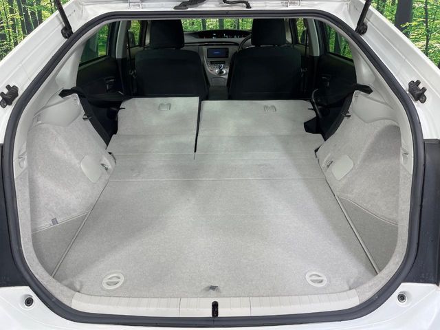 TOYOTA PRIUS 2015 Image 31