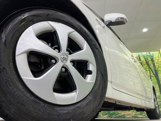 TOYOTA PRIUS 2015 Image 31