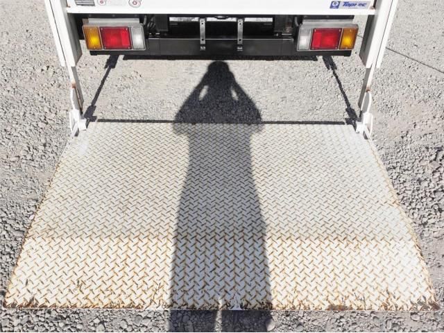 ISUZU ELF 2007 Image 31