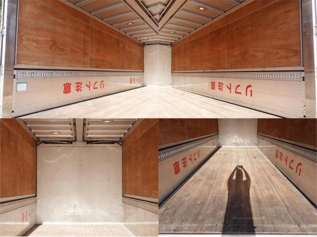 MITSUBISHI FUSOU FIGHTER 2007 Image 31