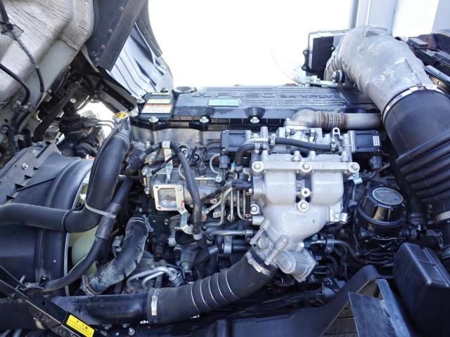 MITSUBISHI FUSOU FIGHTER 2014 Image 31