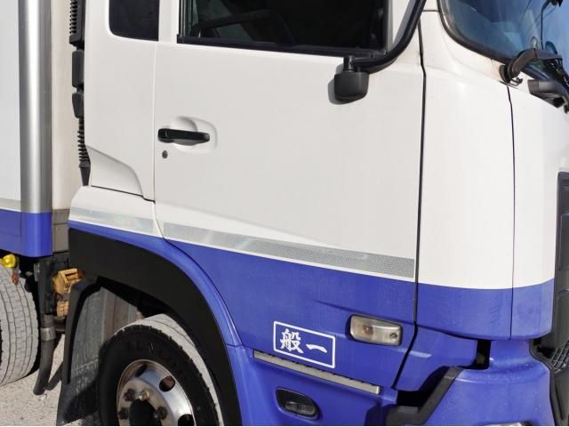 NISSAN DIESEL QUON 2018 Image 31