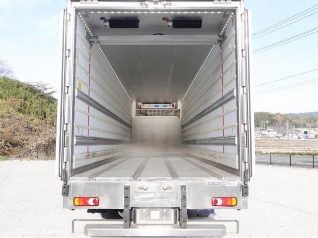 NISSAN DIESEL QUON 2018 Image 31