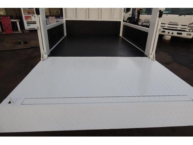 ISUZU ELF 2014 Image 31