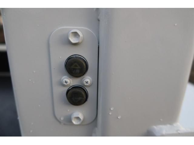 ISUZU ELF 2014 Image 31