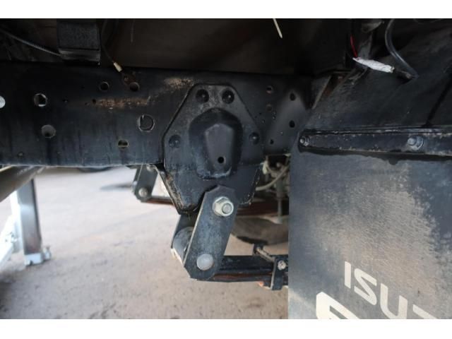 ISUZU ELF 2014 Image 31