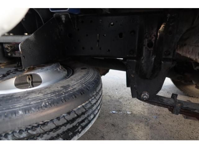 ISUZU ELF 2014 Image 31