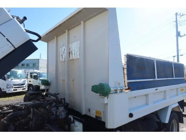 ISUZU FORWARD 2017 Image 31