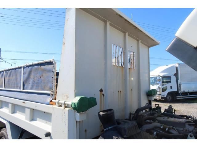 ISUZU FORWARD 2017 Image 31