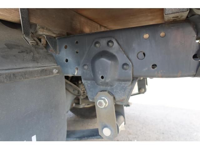 ISUZU ELF 2015 Image 31