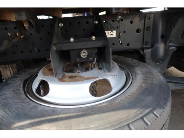 ISUZU ELF 2015 Image 31