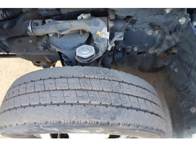 ISUZU ELF 2015 Image 31