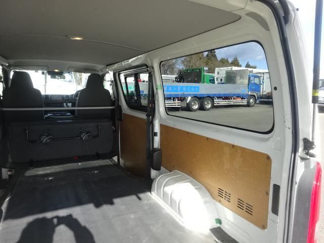 TOYOTA HIACE 2019 Image 31