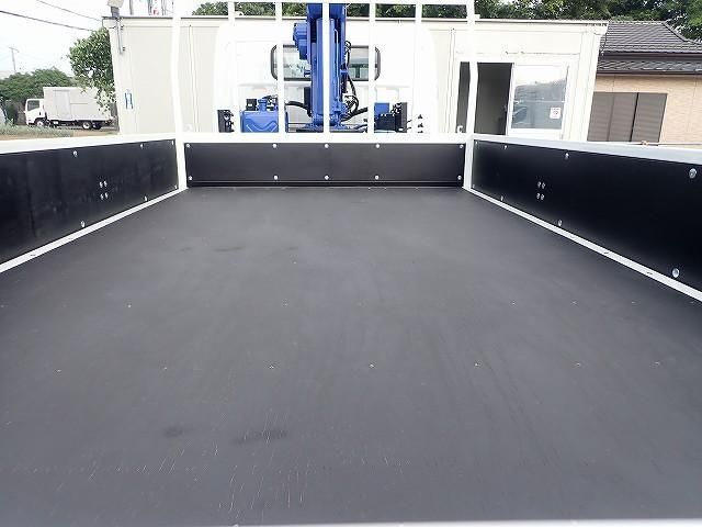 MITSUBISHI CANTER 2025 Image 31