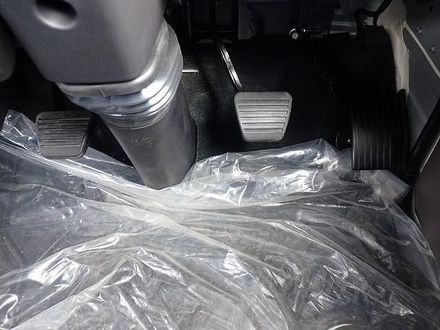 MITSUBISHI CANTER 2025 Image 31