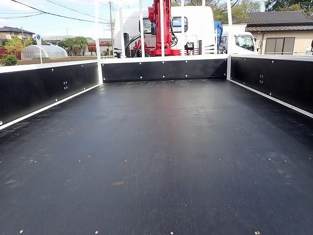 MITSUBISHI CANTER 2025 Image 31