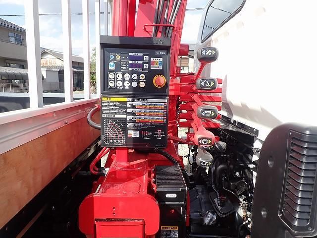 MITSUBISHI CANTER 2025 Image 31