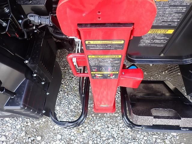 MITSUBISHI CANTER 2025 Image 31