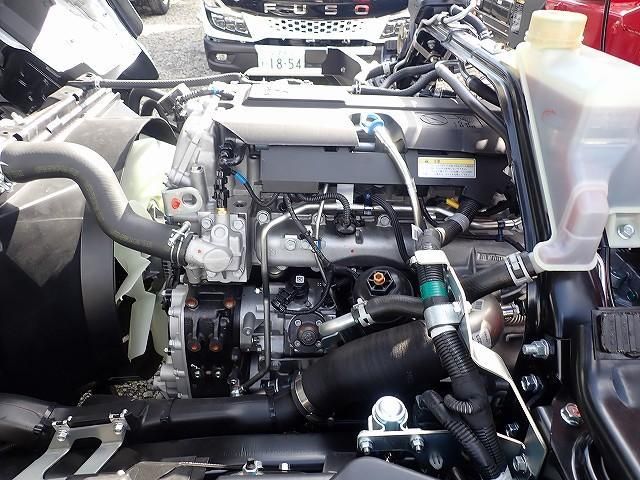 MITSUBISHI CANTER 2025 Image 31