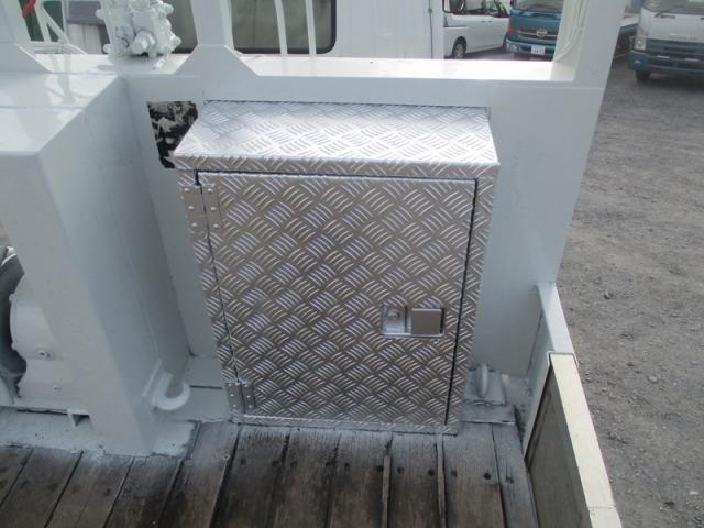 ISUZU FORWARD 2004 Image 31