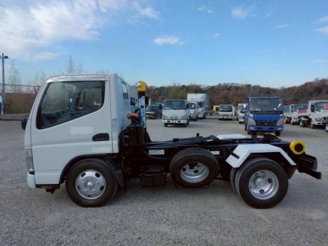 MITSUBISHI CANTER 2007 Image 31