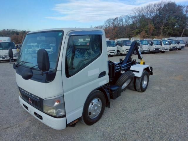 MITSUBISHI CANTER 2007 Image 31
