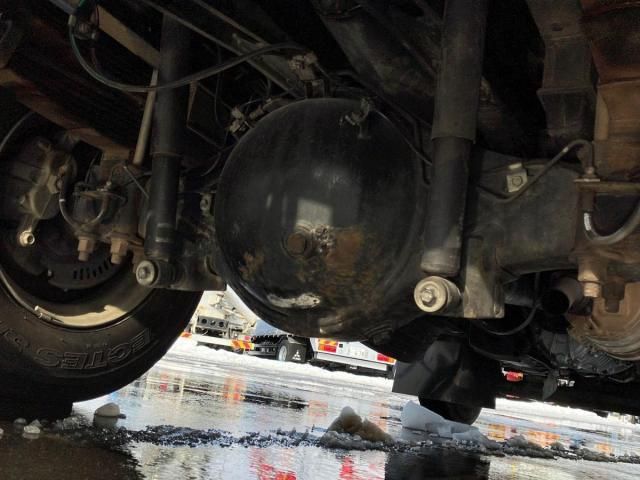 HINO DUTRO 2016 Image 31