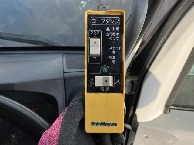 HINO DUTRO 2016 Image 31