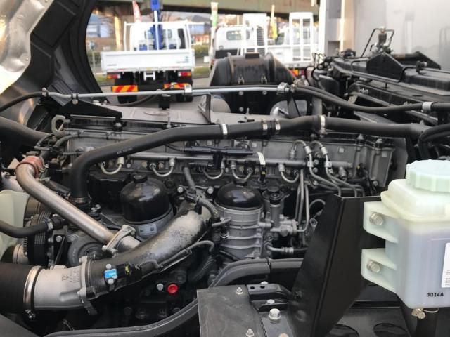 MITSUBISHI FUSOU SUPER GREAT 2025 Image 31