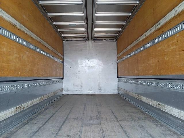 ISUZU FORWARD 2016 Image 31