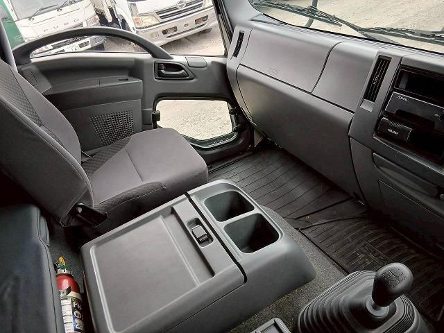 ISUZU FORWARD 2016 Image 31