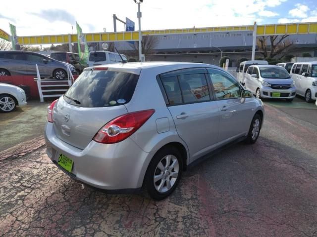 NISSAN TIIDA 2009 Image 31
