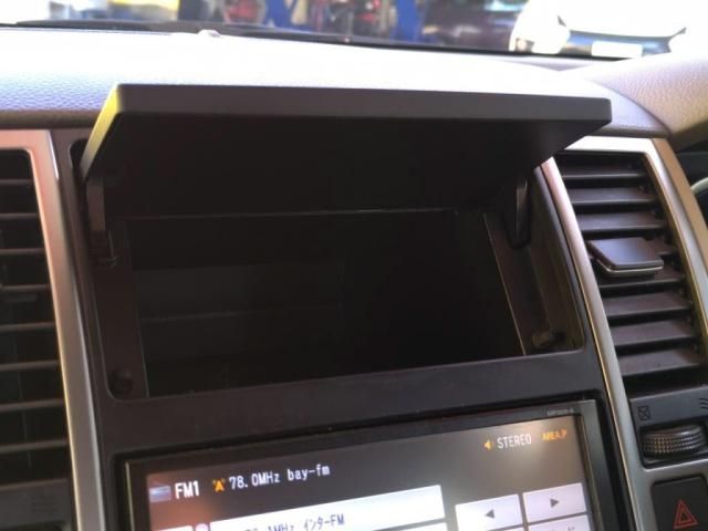 NISSAN TIIDA 2009 Image 31