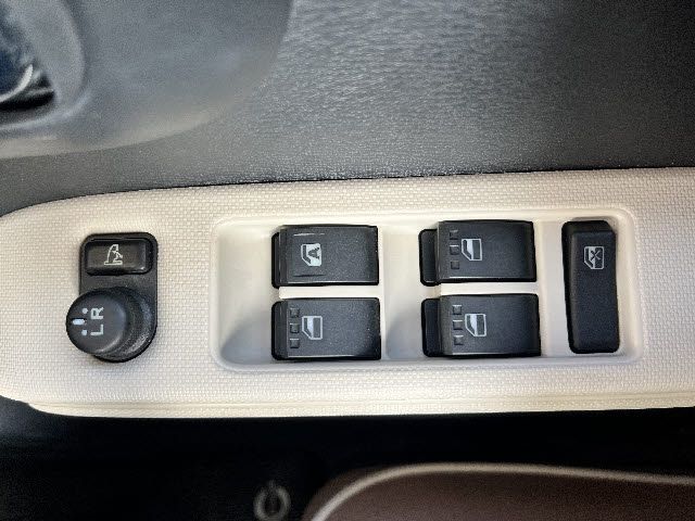 DAIHATSU MIRA COCOA 4WD 2014 Image 31