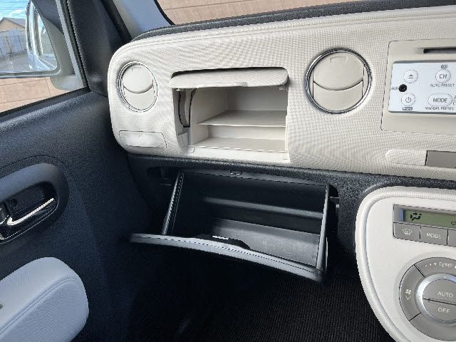 DAIHATSU MIRA COCOA 4WD 2014 Image 31