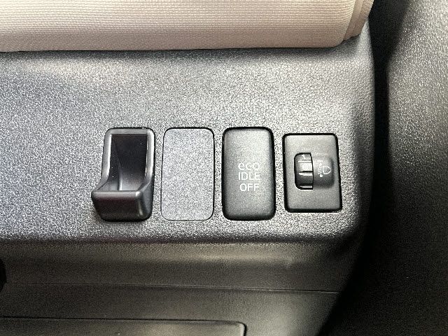 DAIHATSU MIRA COCOA 4WD 2014 Image 31