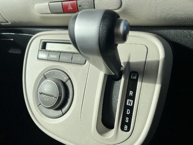 DAIHATSU MIRA COCOA 4WD 2014 Image 31