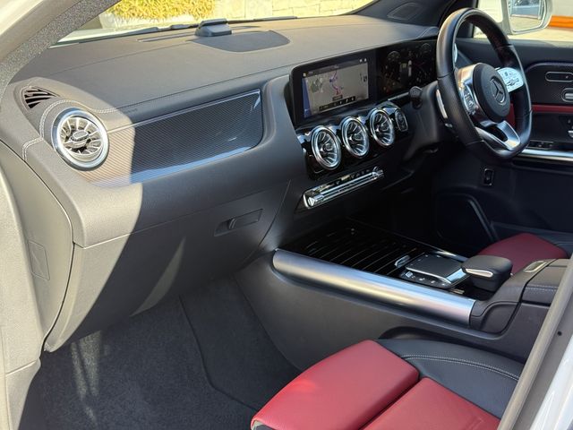 MERCEDES BENZ GLA CL 2022 Image 31