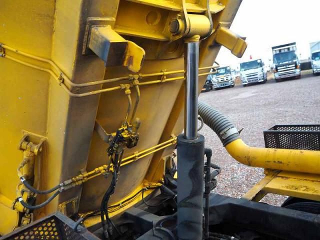 HINO RANGER 2011 Image 31