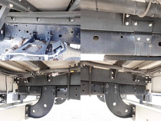 MITSUBISHI FUSOU FIGHTER 2014 Image 31